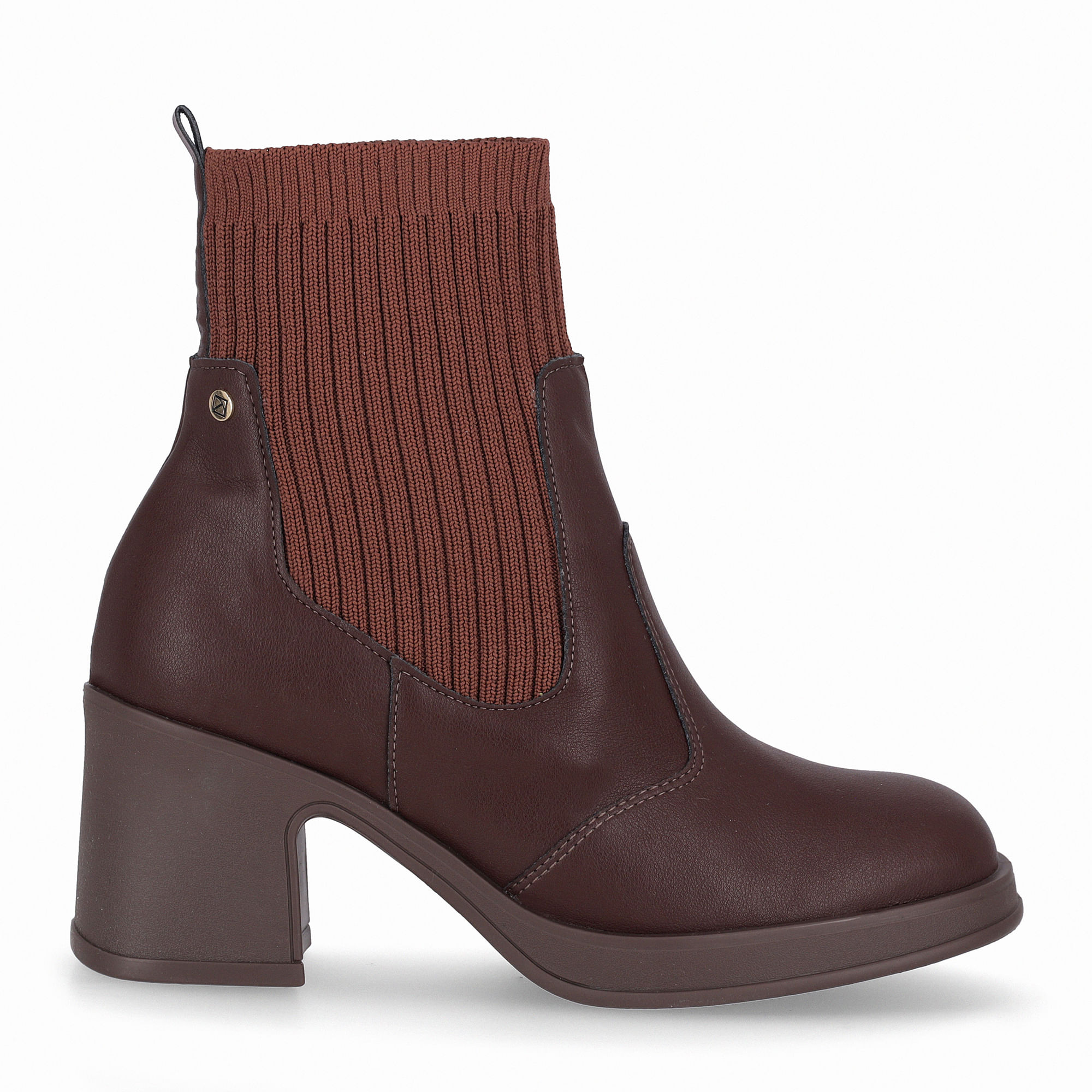 Bota Loiva Cano Curto Salto Médio Cacau