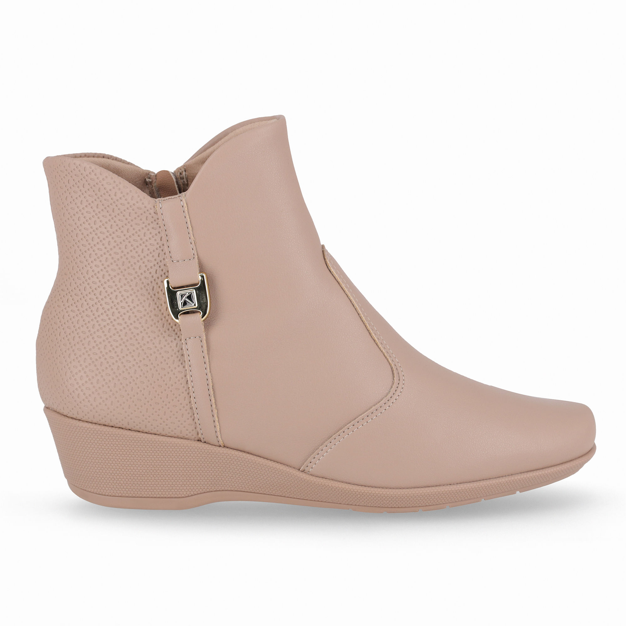 Bota Ivone Cano Curto Anabela Médio Fendi